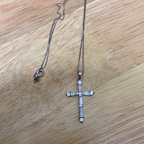Jewelry - Cross Necklace